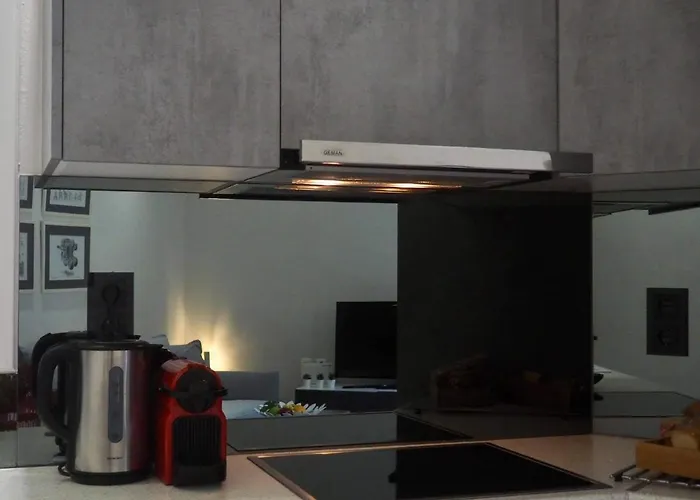 Molly's House * 에르무폴리